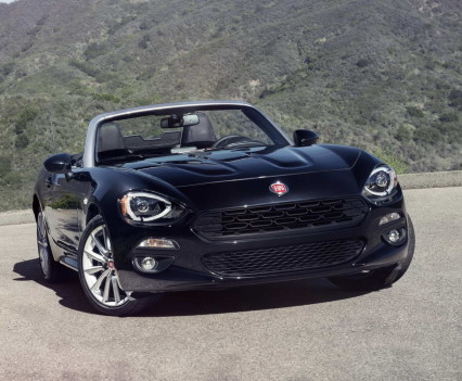 Nuova-Fiat-124-spider-2016-mazda-16