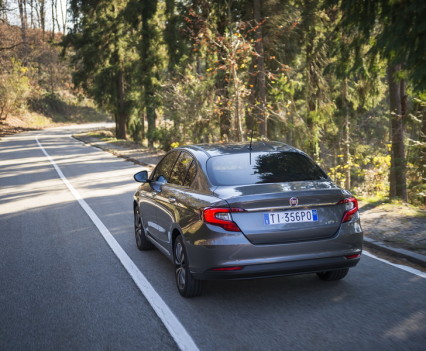 Nuova-Fiat-Tipo-diesel-2016-16