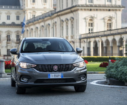 Nuova-Fiat-Tipo-diesel-2016-30