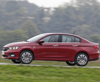 Nuova-Fiat-Tipo-diesel-2016-40