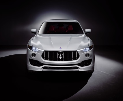 Maserati-levante-2016-ufficiale-suv-1