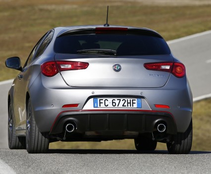 Nuova-Alfa-Romeo-Giulietta-2016-restyling-16