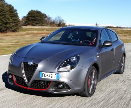 Nuova-Alfa-Romeo-Giulietta-2016-restyling-20