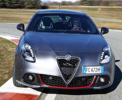 Nuova-Alfa-Romeo-Giulietta-2016-restyling-23