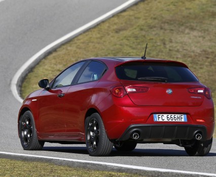 Nuova-Alfa-Romeo-Giulietta-2016-restyling-27