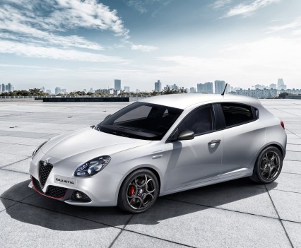 Nuova-Alfa-Romeo-Giulietta-2016-restyling-8