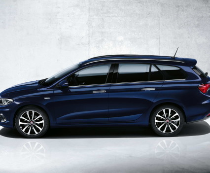 Nuova-Fiat-Tipo-Station-Wagon-2016-2