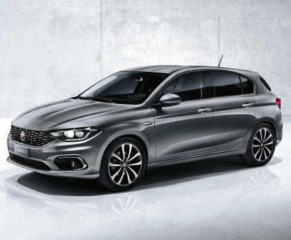 Nuova-Fiat-Tipo-berlina-hatchback-5-porte-2016-1