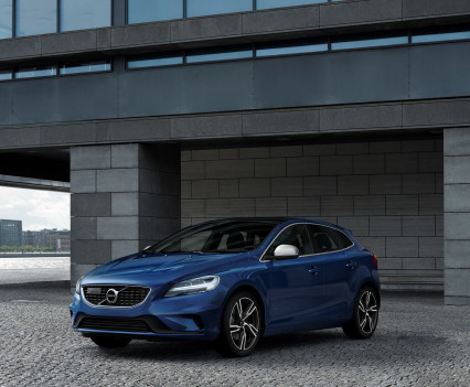 Volvo V40 T5 R-design Location 3/4 Front