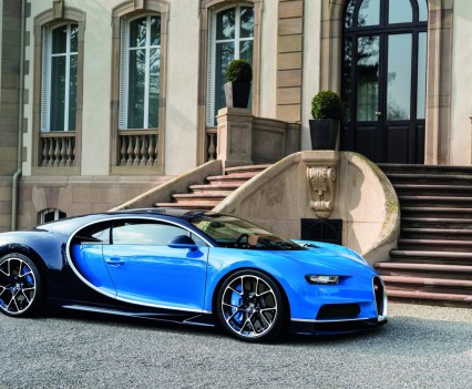 Nuova-bugatti-chiron-2016-1500-18