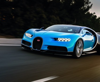 Nuova-bugatti-chiron-2016-1500-44