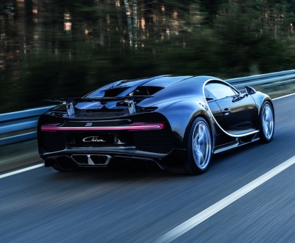 Nuova-bugatti-chiron-2016-1500-48